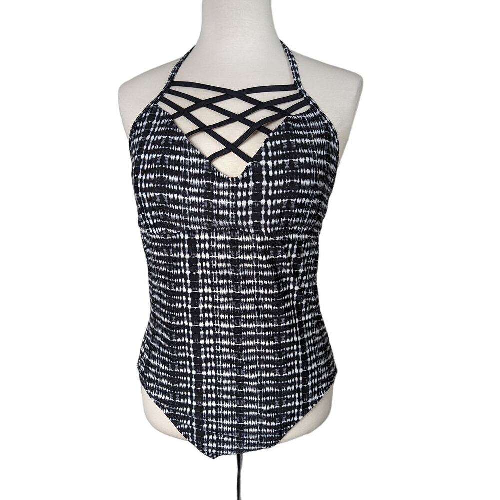 Mossimo Womens Black & White Criss Cross Halter One Piece Swimsuit Size XL